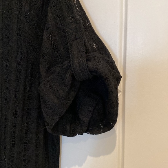 Sheer striped black tee - Picture 4 of 4